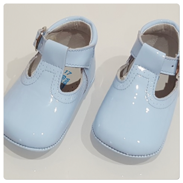 Boys Patent Pram Shoes – rubysbowtique